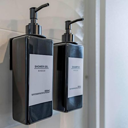 Maison Claude Vittuone Eksteriør billede